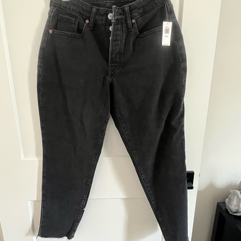 Old Navy Black Ankle Cropped Jeans